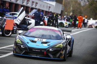 Finlay Hutchinson / Daniel McKay Verschuur McLaren  | Jakob Ebrey