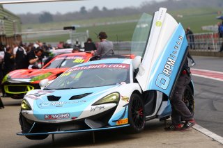 Richard Marsh / Gareth Howell - In2Racing - McLaren 570S GT4 | Jakob Ebrey