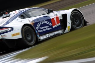 Andrew Howard / Ross Gunn Beechdean AMR Aston Martin Vantage GT3  | Jakob Ebrey Photography
