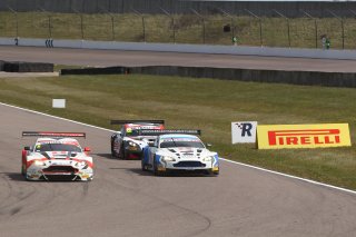 Phil Dryburgh / Ross Wylie Motorbase Aston Martin GT3  | Jakob Ebrey Photography