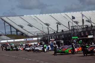 British GT pitlane | Jakob Ebrey Photography