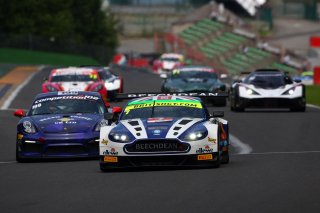Andrew Howard / Ross Gunn Beechdean AMR Aston Martin Vantage GT3  | Jakob Ebrey Photography