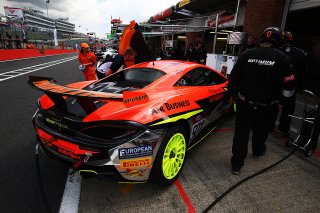 Graham Johnson / Mike Robinson - PMW Expo Racing / Optimum Motorsport - McLaren 570S GT4  | Jakob Ebrey Photography