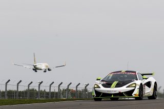 Adam Balon / Adam Mackay - track-club - McLaren 570S GT4 | Jakob Ebrey Photography