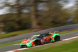 Jon Minshaw / Phil Keen Barwell Motorsport Lamborghini Hurracan GT3   | Jakob Ebrey Photography