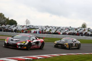 Akhil Rabindra / Dean Macdonald - Black Bull Garage 59 - McLaren 570S GT4 | Jakob Ebrey Photography