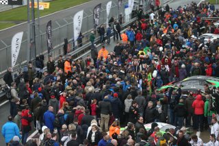 Pitlane walkabout | Jakob Ebrey Photography