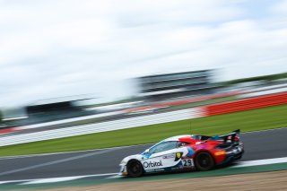 Marcus Hoggarth / Matty Graham - In2Racing - McLaren 570S GT4  | Jakob Ebrey Photography