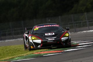 Akhil Rabindra / Dean Macdonald - Black Bull Garage 59 - McLaren 570S GT4  | Jakob Ebrey Photography