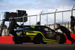 Basil Rawlinson / Jason Wolfe Invictus Games Racing Jaguar F-TYPE SVR GT4  | Jakob Ebrey Photography