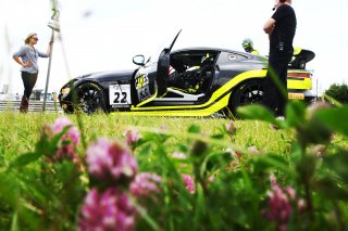 Ben Norfolk / Jason Wolfe Invictus Games Racing Jaguar F-TYPE SVR GT4  | Jakob Ebrey Photography