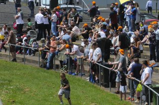 British GT fans | Jakob Ebrey Photography