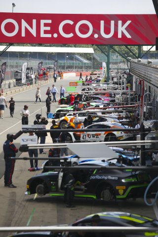 British GT pit lane | Jakob Ebrey Photography
