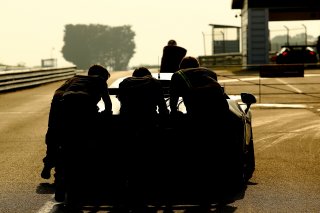 Scrutineering | Jakob Ebrey Photography
