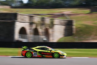 Graham Johnson / Michael O'Brien Balfe Motorsport McLaren 570S GT4  | JEP