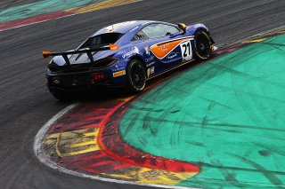 Maria Flewitt / Stewart Proctor Balfe Motorsport McLaren 570S GT4  | JEP