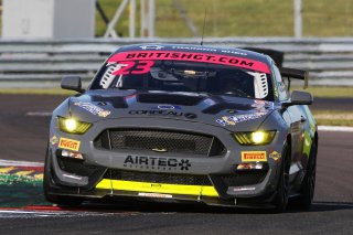 Sam Smelt / Aron Taylor-Smith RACE Performance Ford Mustang GT4  | JEP