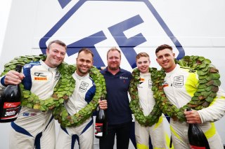 TF Sport 2019 GT3 and GT4 Champions | JEP