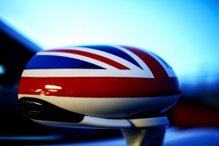 Tom Jackson / Luke Williams / Dean Macdonald HHC Motorsport McLaren 570S GT4  | JEP