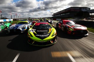 Ian Loggie / Callum Macleod RAM Racing Mercedes-AMG GT3 , Graham Johnson / Michael O'Brien Balfe Motorsport McLaren 570S GT4 , Nick Jones / Scott Malvern Team Parker Racing Mercedes-AMG GT4  | JEP
