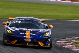 #21 Mia Flewitt / Euan Hankey - Balfe Motorsport McLaren 570S GT4  | JEP