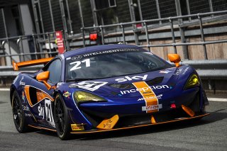 #21 Mia Flewitt / Euan Hankey - Balfe Motorsport McLaren 570S GT4  | JEP