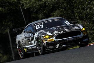 #61 Jordan Albert / Matt Cowley - Academy Motorsport Ford Mustang GT4  | JEP 