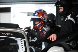 Will Moore - Academy Motorsport Ford Mustang GT4  | JEP