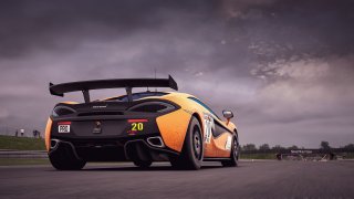 R2 Snetterton 20 Moritz L&ouml;hner McLaren 570S GT4 D&ouml;rr Esports | Xynamic Automotive Photography