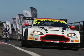 Jack Mitchell / James Littlejohn Macmillan AMR Aston Martin Vantage GT3  | Jakob Ebrey 