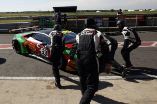 Jon Minshaw / Phil Keen - Barwell Motorsport Lamborghini Hurracan GT3 | Jakob Ebrey 