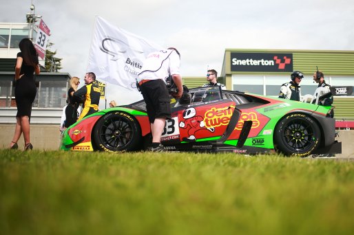 Jon Minshaw / Phil Keen Barwell Motorsport Lamborghini Hurracan GT3  | Jakob Ebrey 