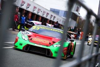 Jon Minshaw / Phil Keen Barwell Motorsport Lamborghini Huracan GT3  | Jakob Ebrey