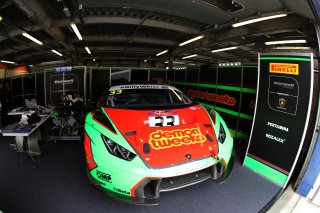 Jon Minshaw / Phil Keen - Barwell Motorsport Lamborghini Hurracan GT3 | Jakob Ebrey 