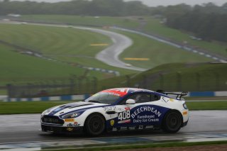 Paul Hollywood / Jamie Chadwick Beechdean AMR Aston Martin Vantage GT4  | Jakob Ebrey 