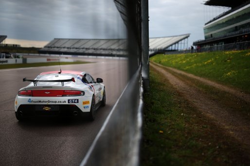Matthew Graham / Jack Mitchell Generation AMR MacMillan Racing Aston Martin Vantage GT4  | Jakob Ebrey