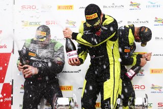 Sam De Haan / Jonny Cocker Barwell Motorsport Lamborghini Huracan GT3 EVO  | JEP