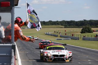 Lee Mowle / Joe Osborne AmDTuning.com BMW Z4 GT3  | Jakob Ebrey