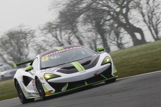 Adam Balon / Adam Mackay - track-club - McLaren 570S GT4 | Jakob Ebrey 