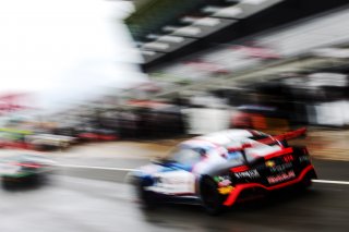 Mike Robinson / Patrik Matthiessen Optimum Motorsport Aston Martin V8 Vantage GT4  | JEP