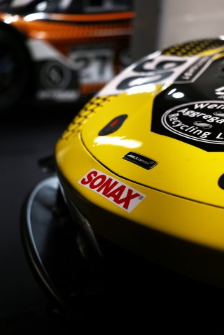 #90 Jack Brown / Zac Meakin - Optimum Motorsport McLaren Artura GT4  | JEP / SRO