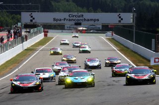 GT4 race start  | British GT