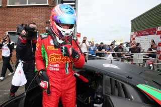 Phil Keen - Barwell Motorsport Lamborghini Hurracan GT3  | Jakob Ebrey 