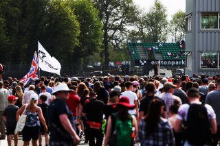 Fans on the British GT Pitwalk  | JEP