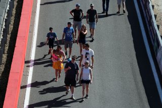 Fans on the pitwalk | Jakob Ebrey