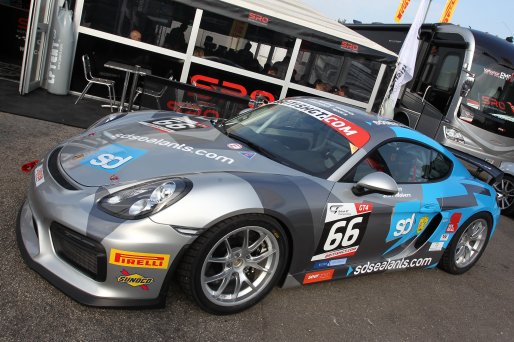 Nick Jones / Scott Malvern Simpson Motorsport Porsche | Jakob Ebrey