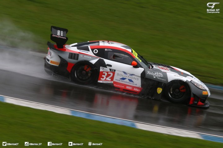 FP2: Tolman&rsquo;s Simpson fastest again as McLaren&rsquo;s Mitchell paces GT4 at Donington