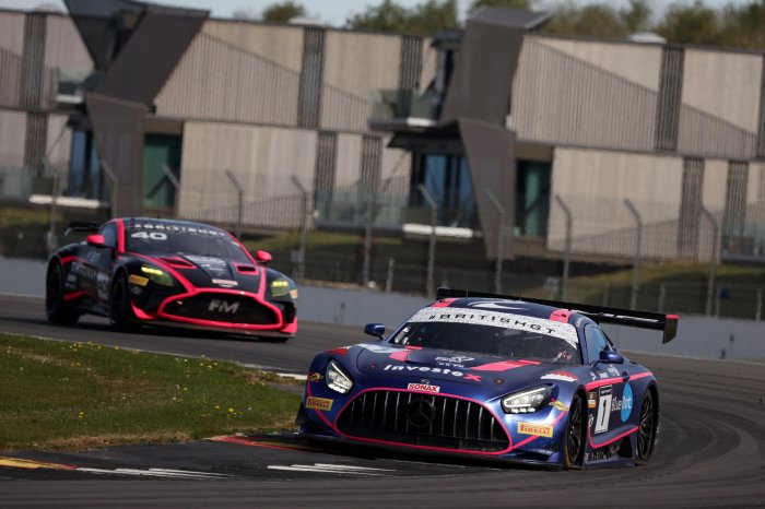 Jewiss leaves it late to snatch top spot in Pre-Qualifying