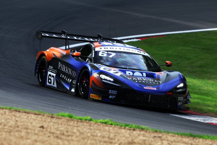 Orange and Clutton continue with JMH and McLaren