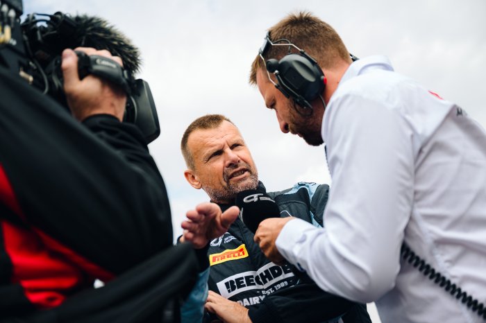 British GT legend Andrew Howard announces retirement